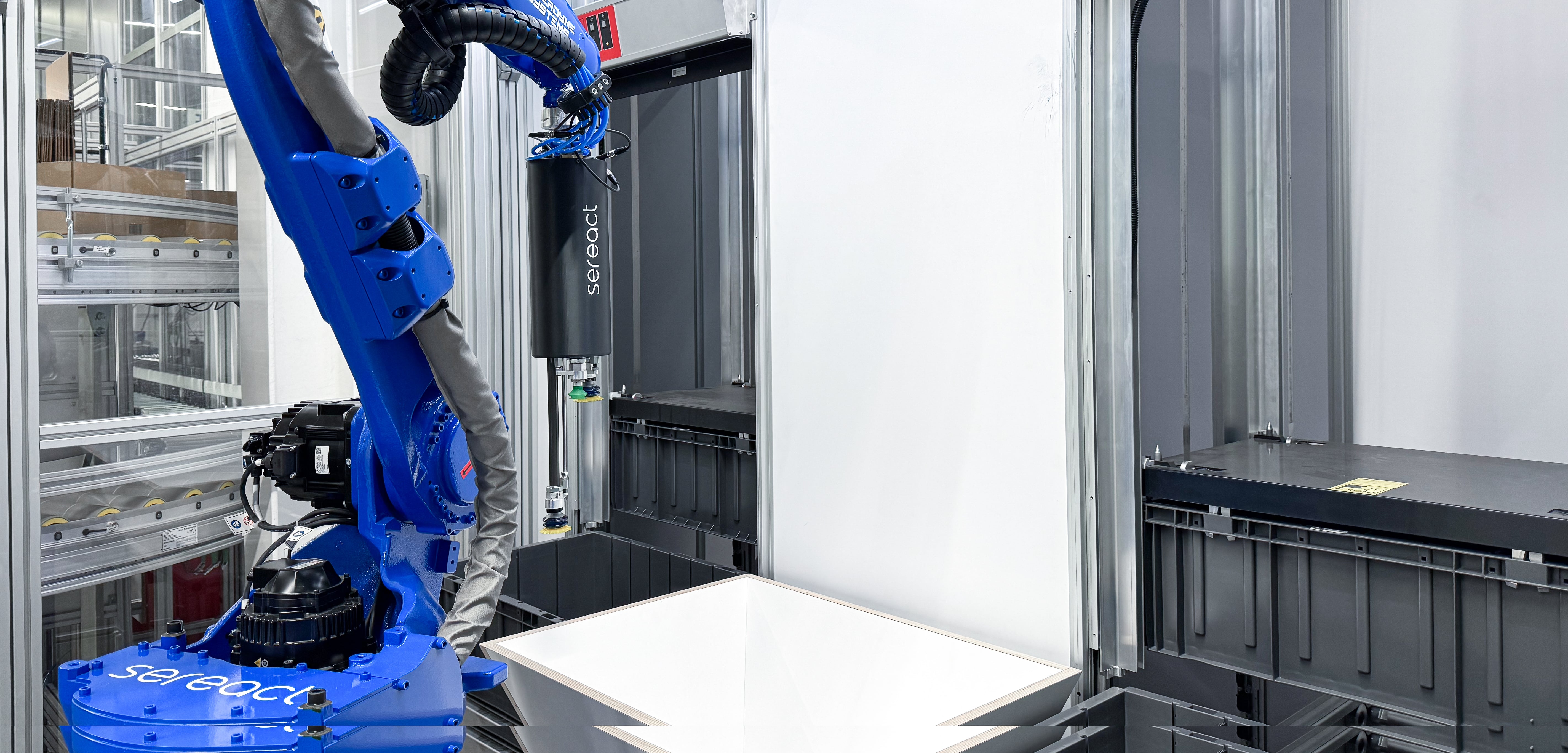 Ludwig Meister warehouse with Sereact robotic arm